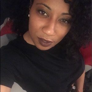 Meet your Posher, Mami